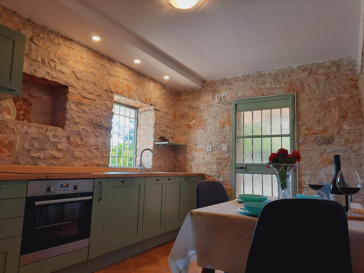Sanja Apartments Sveti Servul Novigrad  Екстер'єр фото